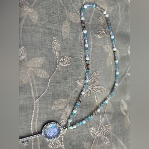 Frozen Key To The Clouds Necklace❄️🗝️☁️ - Picture 3 of 12